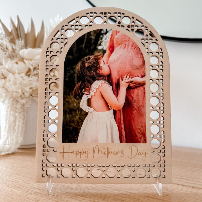Rattan Mother's Day photo plaque
