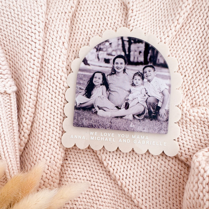 Mother's Day Scalloped Edge Photo Magnet