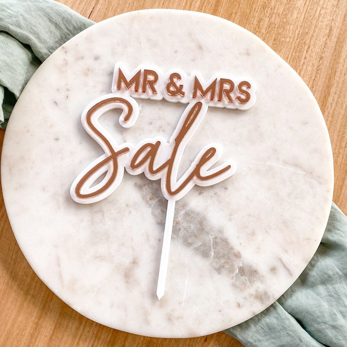 MR AND MRS WEDDING CAKE TOPPER