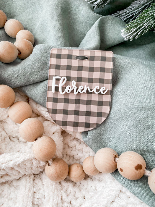 Plaid Arch Gift Tag